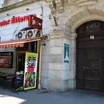 Kiona Budapesta